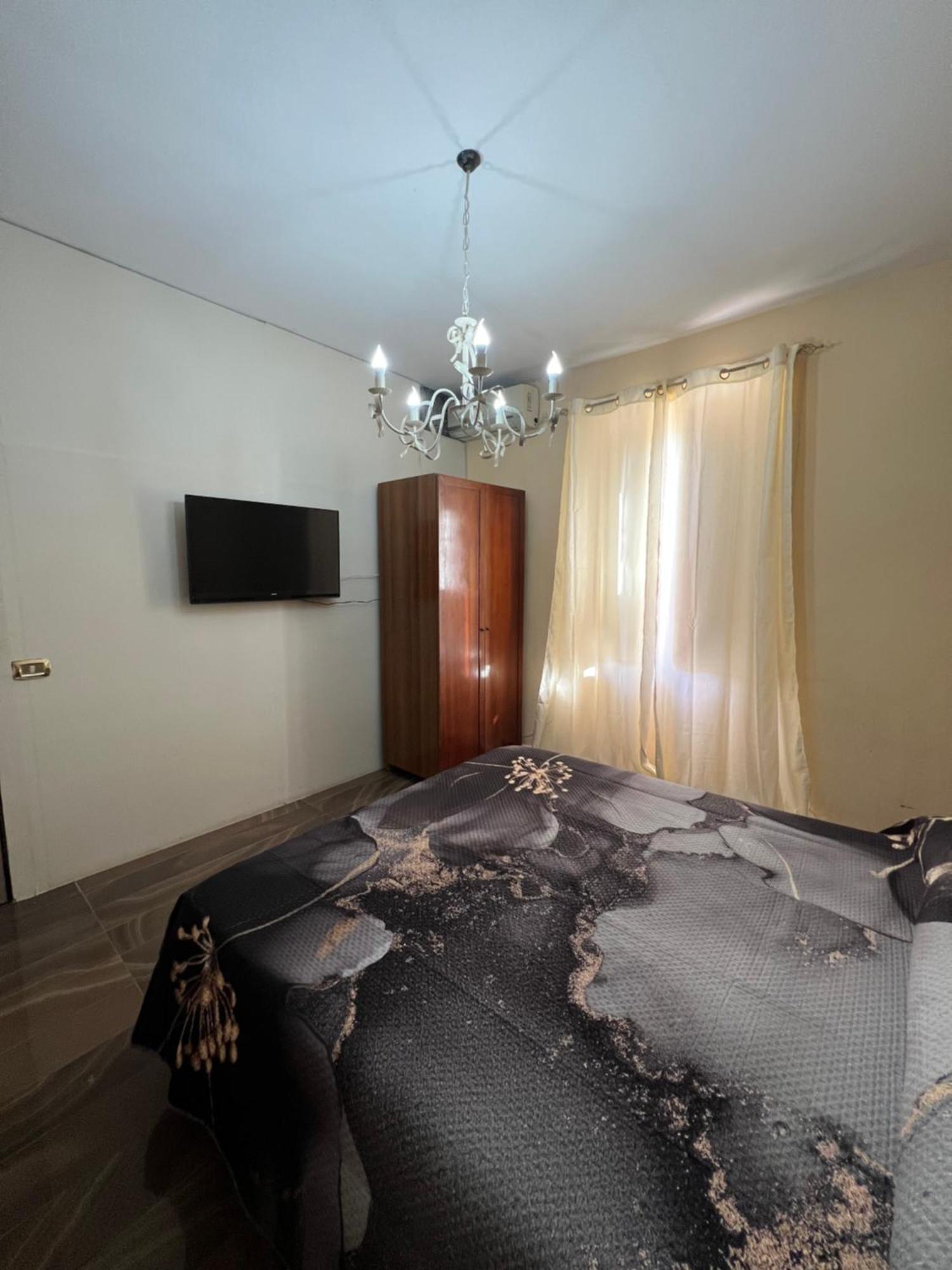 Room Station Giulia Νάπολη Εξωτερικό φωτογραφία